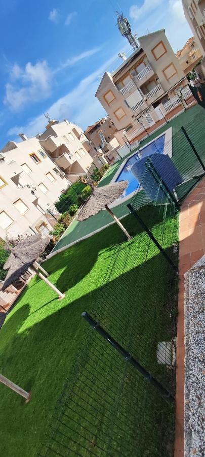 Parque Aromatico Con Dos Piscinas Apartment Torrevieja Exterior foto